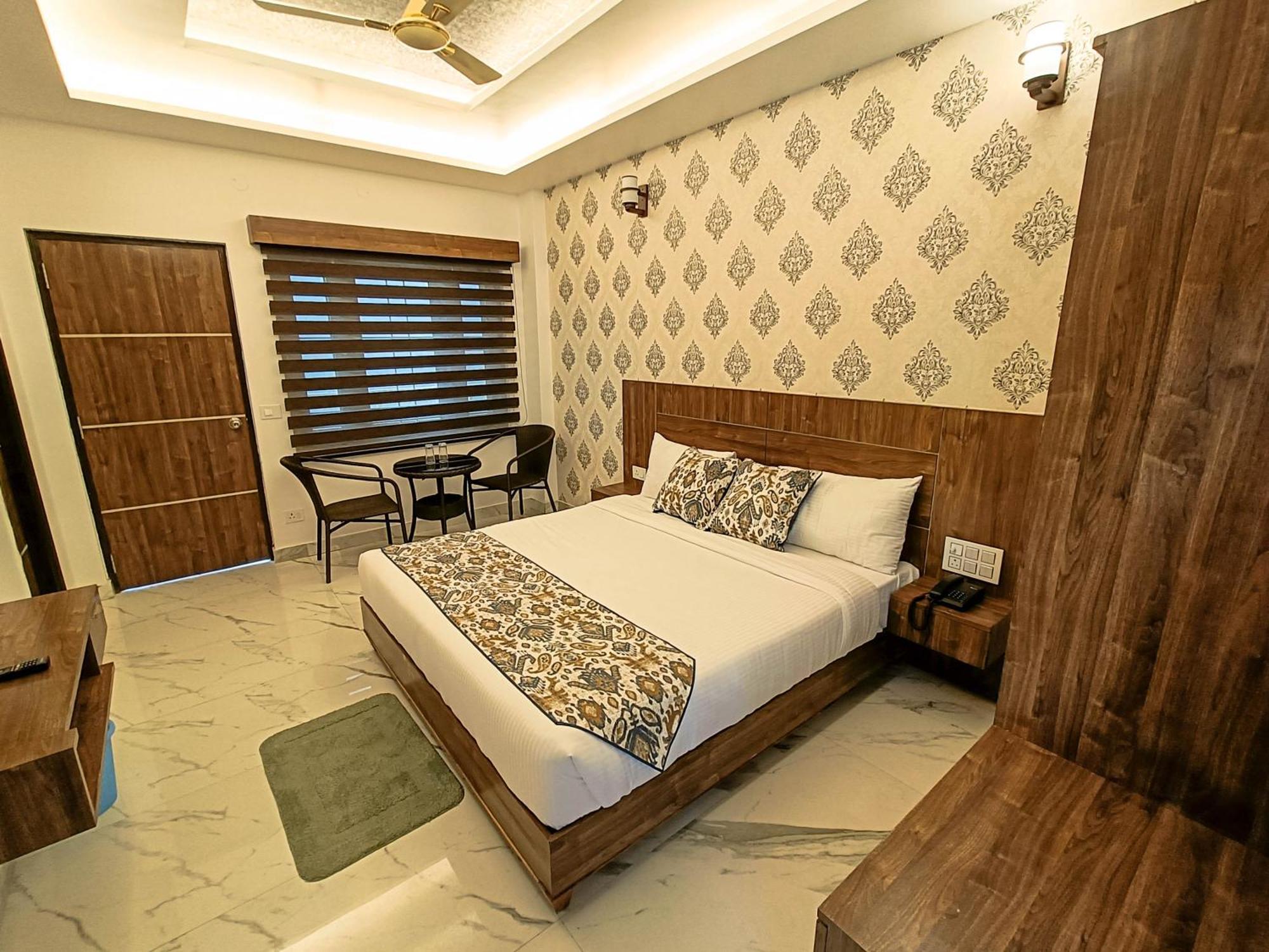 Hotel Cloud Inn, Nainital Ramgarh  Экстерьер фото
